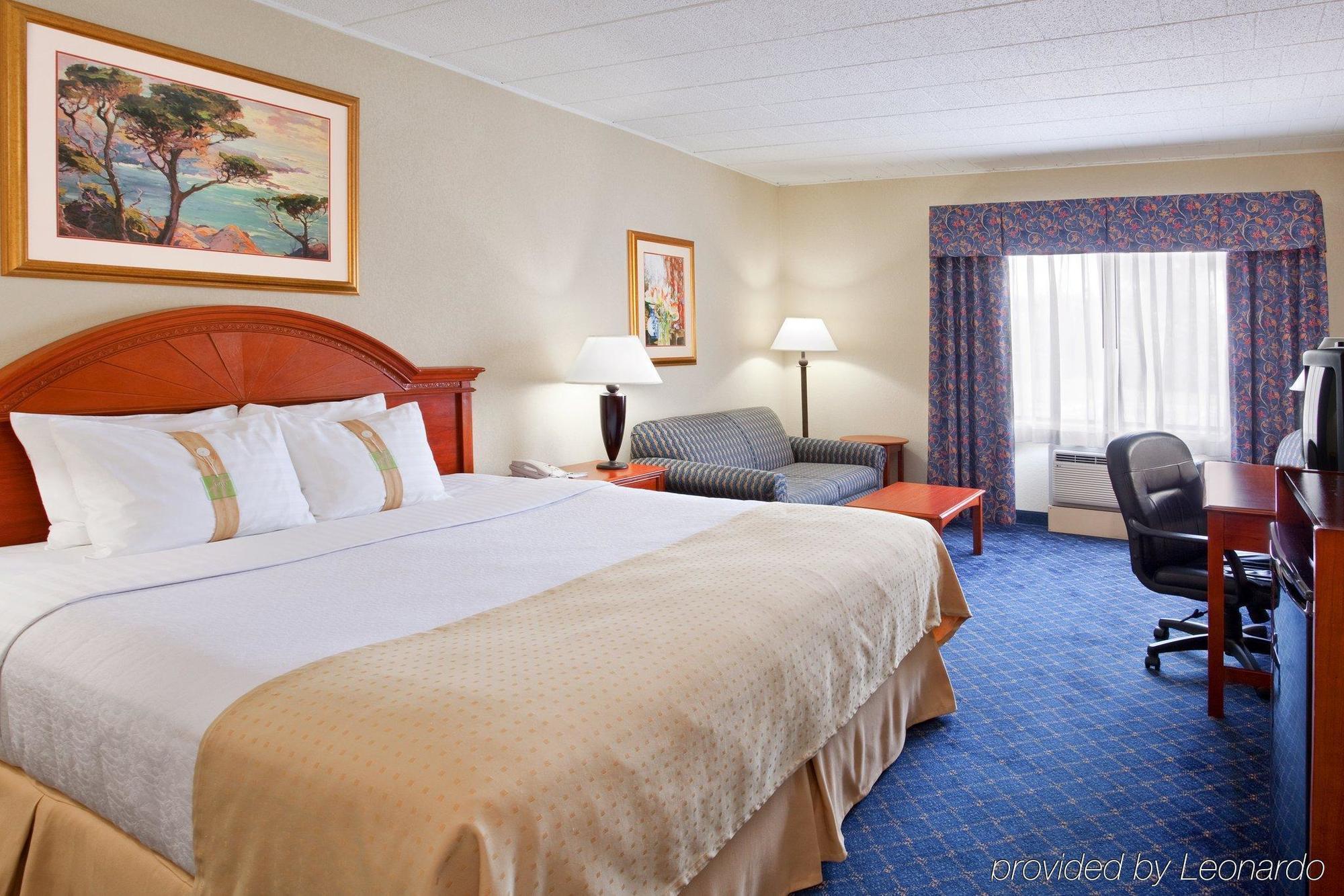 Hotel Ramada By Wyndham Uniontown Zimmer foto